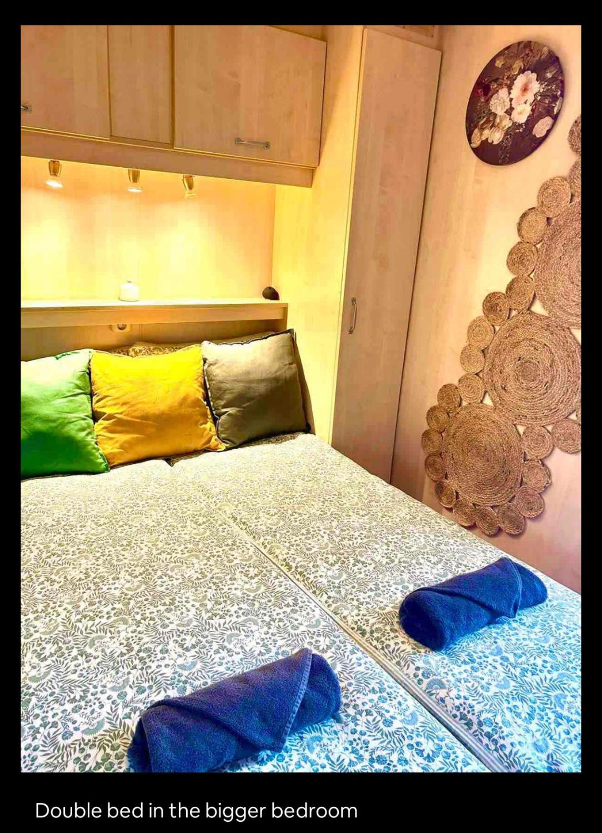 Vijfhuizen Wellness Bungalow With Jacuzzi &Sauna&Private Garden Near Amsterdam מראה חיצוני תמונה