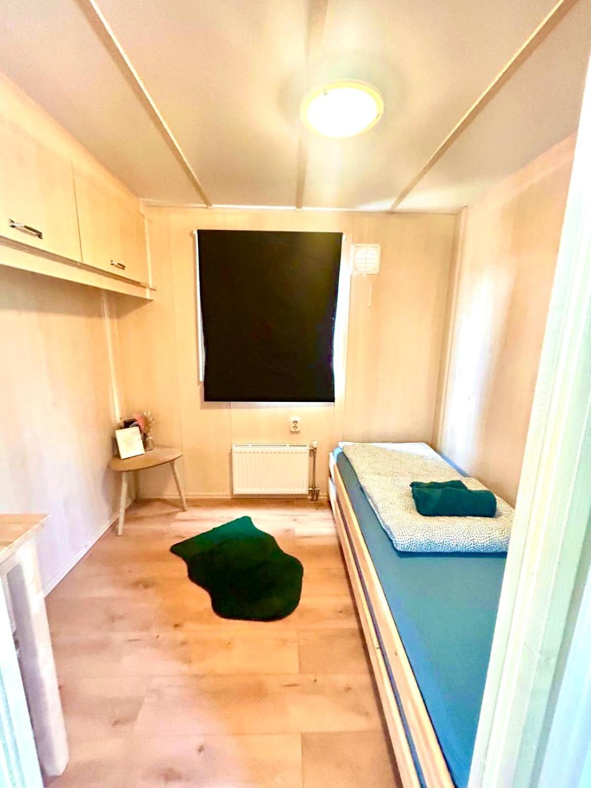 Vijfhuizen Wellness Bungalow With Jacuzzi &Sauna&Private Garden Near Amsterdam מראה חיצוני תמונה